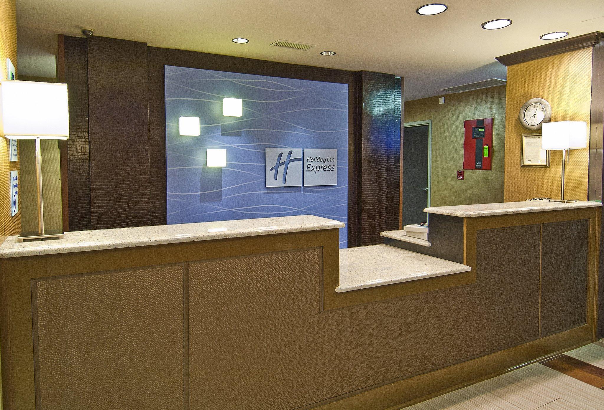 Holiday Inn Express Hotel & Suites Olive Branch By Ihg Kültér fotó